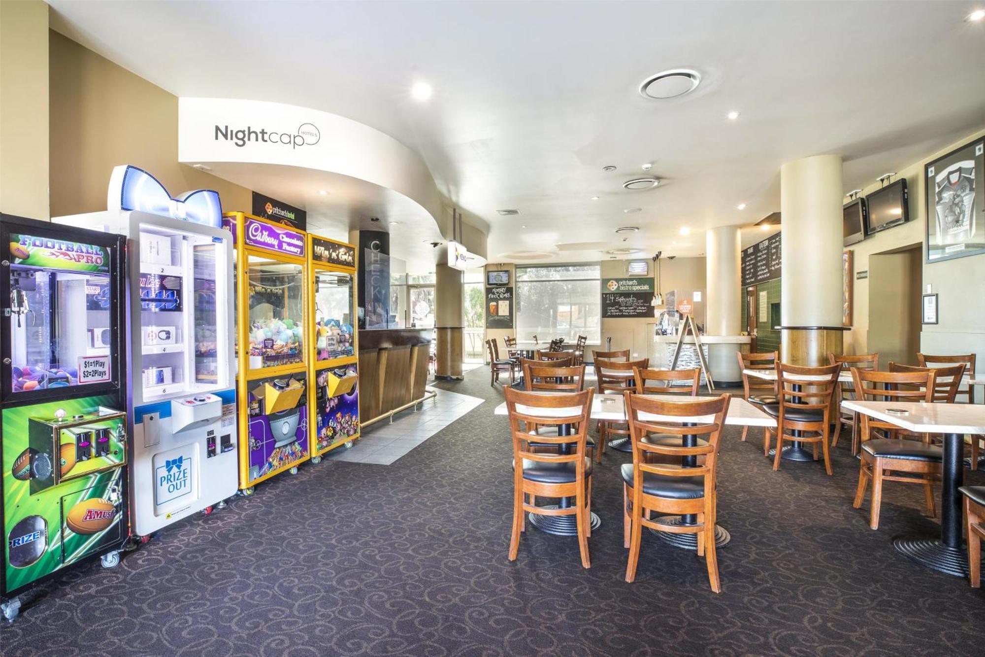 普利查兹酒店 Mount Pritchard 外观 照片